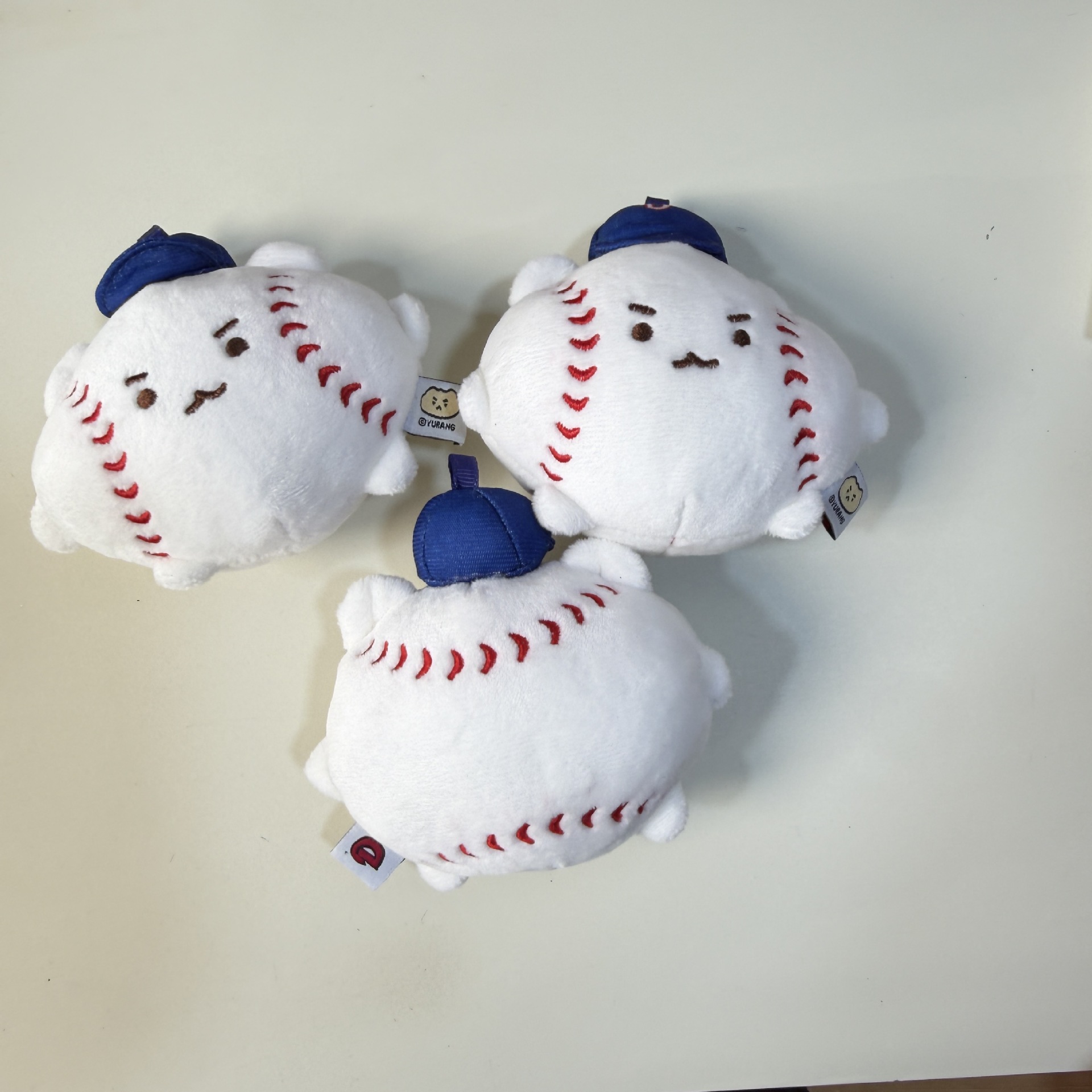 Kawaii Potato Bear Baseball Pl - Gaming Console Keychain recension och pris